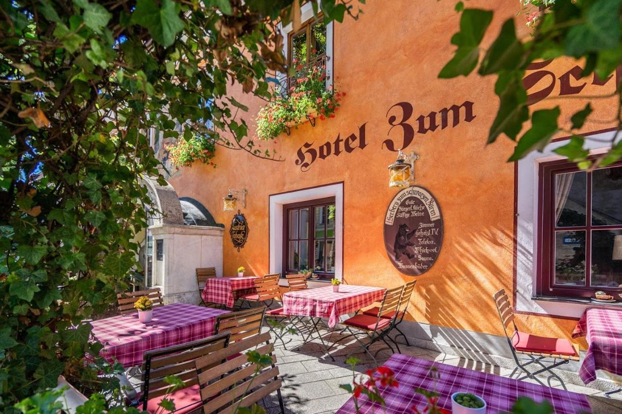 Hotel Zum Schwarzen Baeren Emmersdorf an der Donau Buitenkant foto